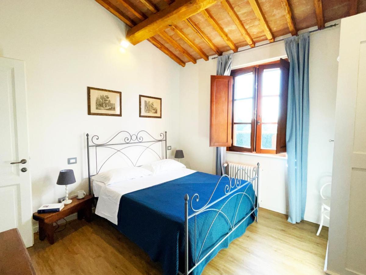 Oliveta Blu: Elegante A Due Passi Dal Centro Apartment Siena Exterior photo
